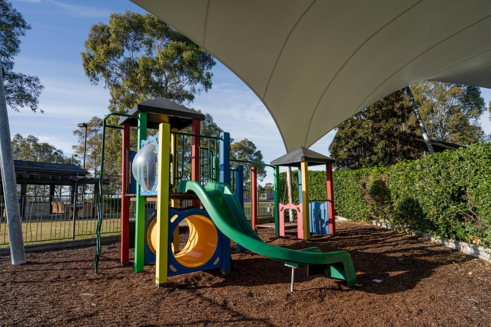 فندق شاتو إيلان آت ذا فينتدج هانتر فالي بوكولبن المظهر الخارجي الصورة Playground at the school