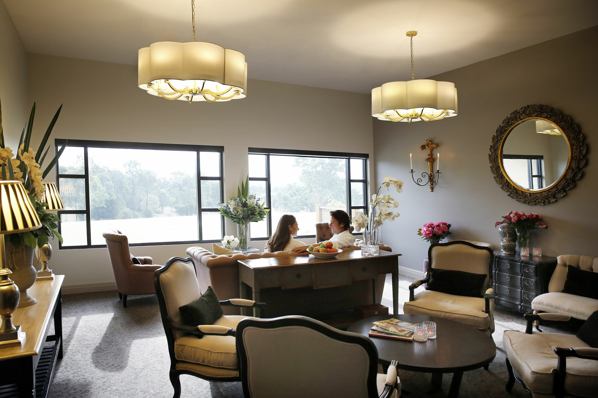 فندق شاتو إيلان آت ذا فينتدج هانتر فالي بوكولبن المظهر الخارجي الصورة The interior of the clubhouse at the 2009 Women's British Open